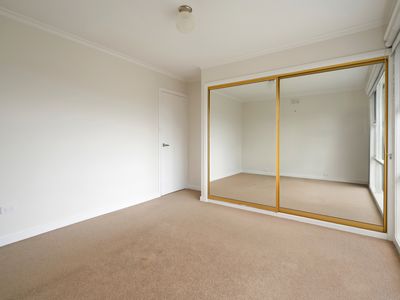 83 Pomona Road, Riverside