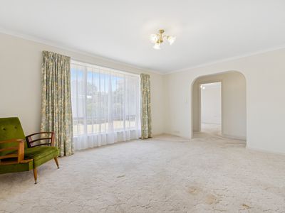 11 Ronald Street, Normanville