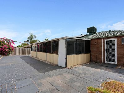 28 Wooramel Crescent, Gosnells