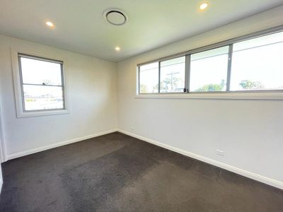 32 Erie Street, South Granville