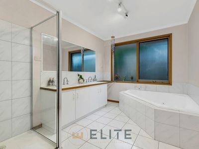 5 Radiata Rise, Narre Warren