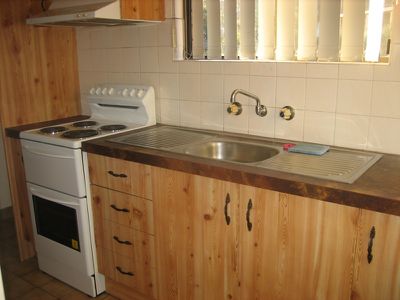 4 / 9 Melinda Grove, Lake Heights