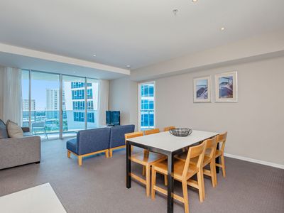 10403 / 3113 Surfers Paradise Blvd, Surfers Paradise