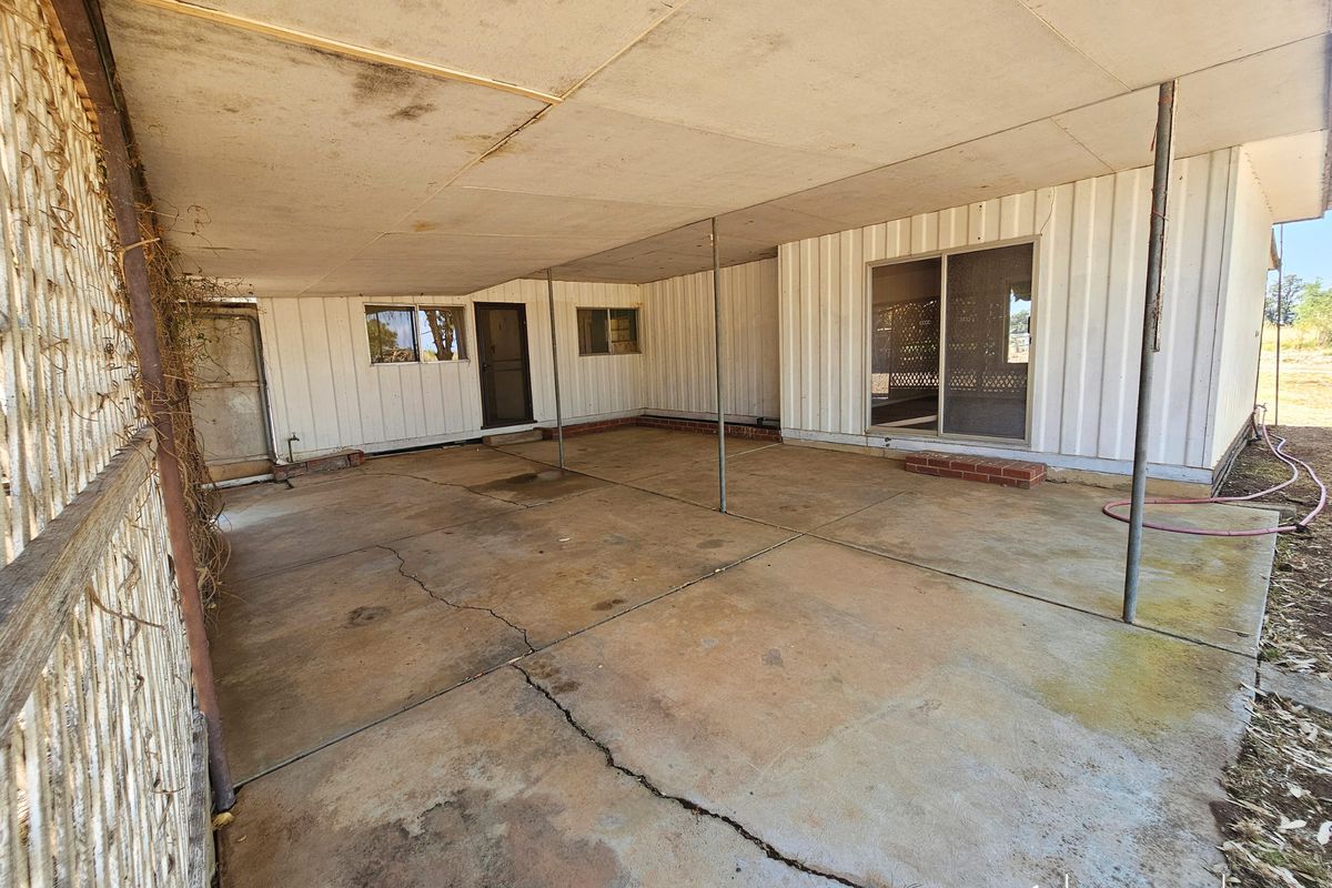 403 Hill Road, Stanhope