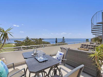 9 / 1 Tuggerah Parade, The Entrance