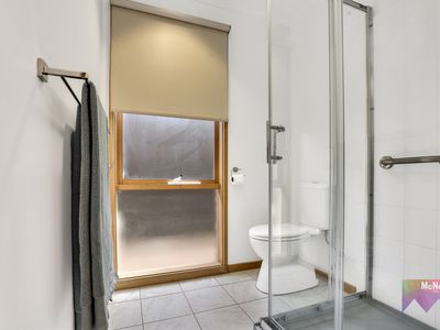 5 Karleen Court, Mornington