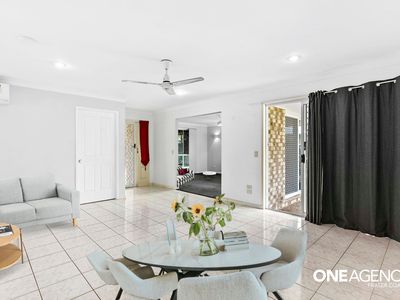 5 Deloraine Avenue, Urangan
