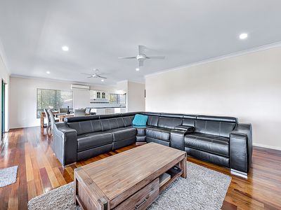 6 Katoota Court, Cannonvale