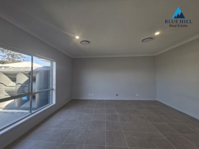 1 / 9 Millhouse Close, Farley