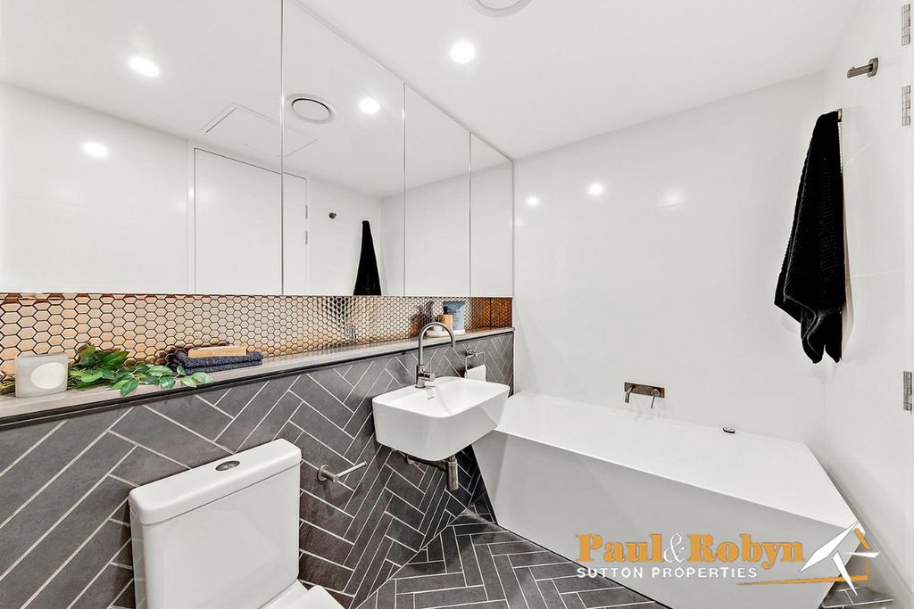 608 / 1 Kalma Way, Campbell