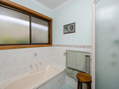 4 Navajo Drive, Mount Gambier