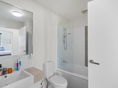 10 / 28 Goodwood Parade, Burswood