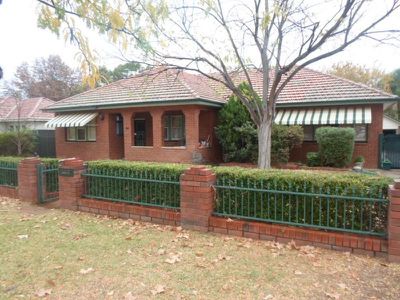 335 Darling Street, Dubbo