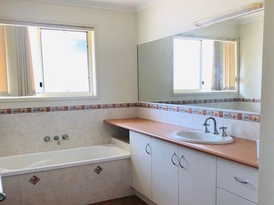 2 Casuarina Court, Tinana
