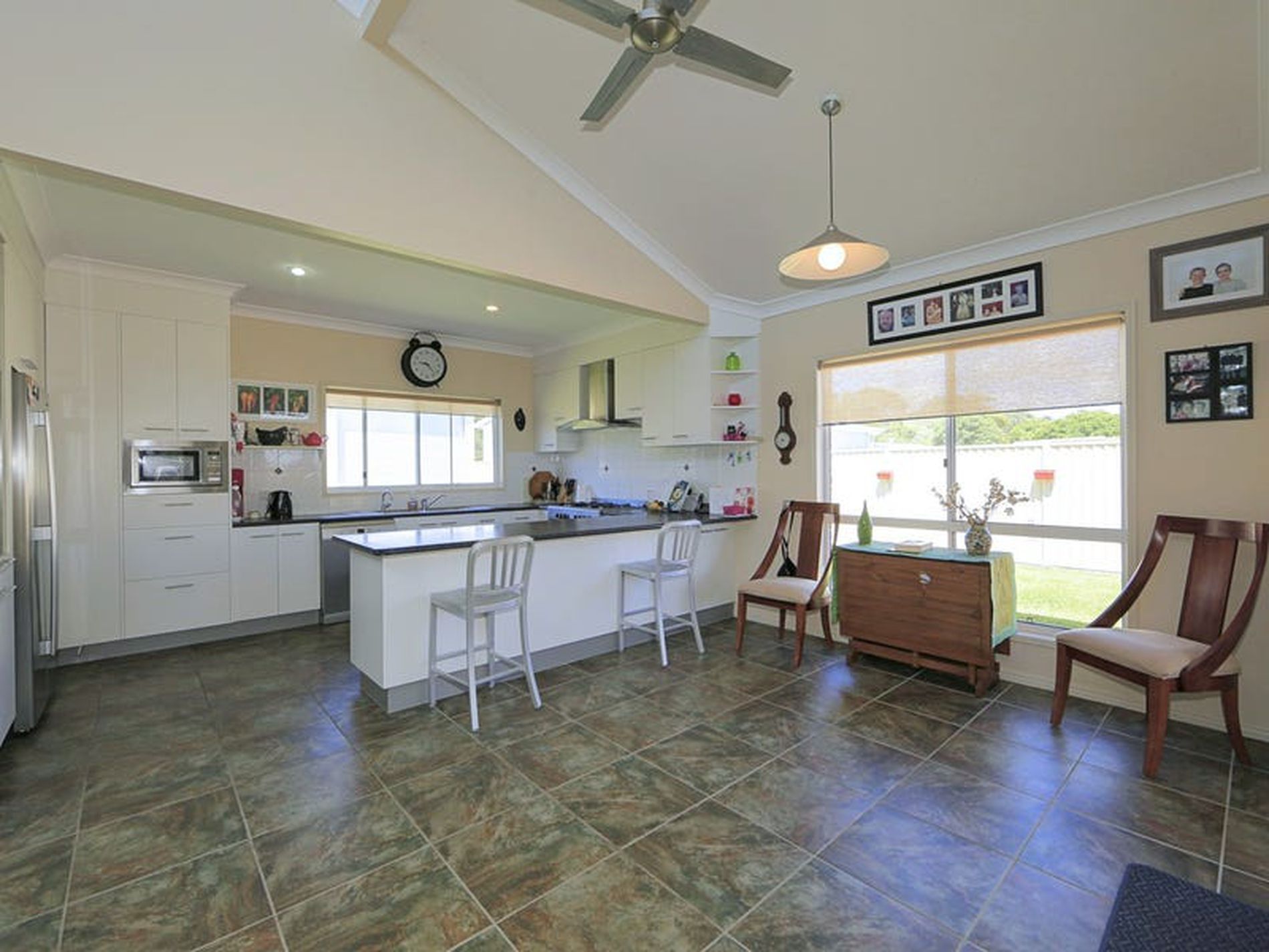 11 Emperor St, Woodgate