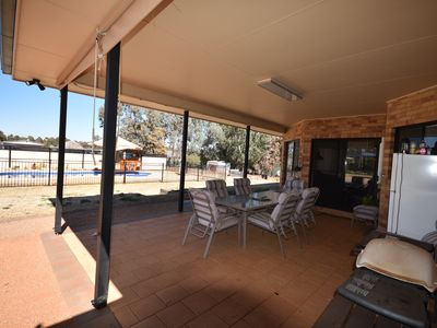 9 Old Homestead Drive, Dubbo