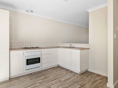 11 / 579 Hannan Street, Somerville