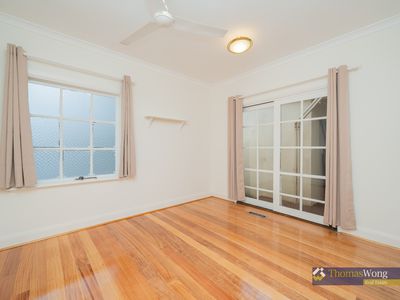 16 Audrey Crescent, Glen Iris