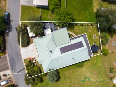 2 Marum Court, Tawonga South