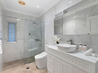 100 Hawken Drive, St Lucia