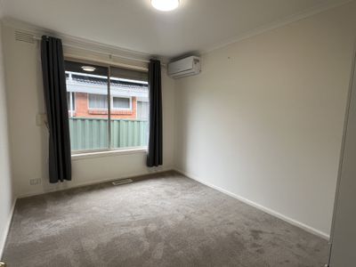 10 Ernest Street, Bayswater