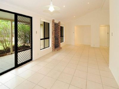 33 Candlewood Close, Mooloolaba