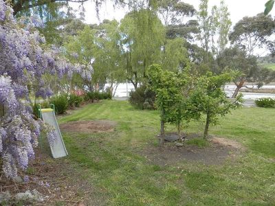 19 Esplanade Road, Cygnet