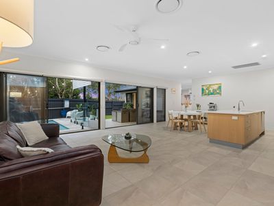 47 Mossvale Drive, Wakerley