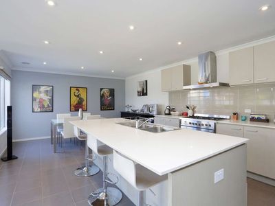 15 Hermes Avenue, Cranbourne West
