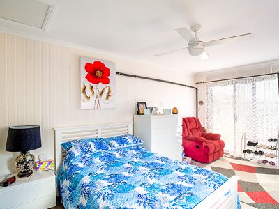 16 Kestrel Court, Eli Waters