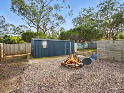 13 Hardner Court, Carlton
