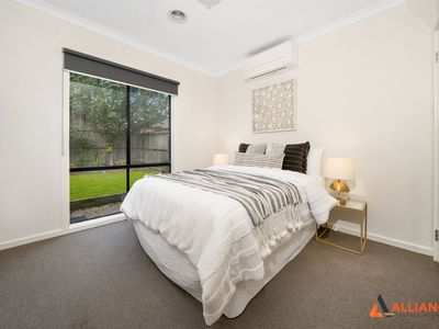 5 Statham View, Cranbourne West