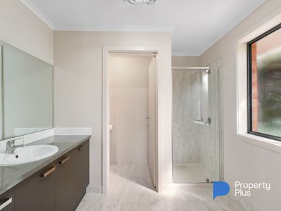 10 Arrawalli Avenue, Ascot