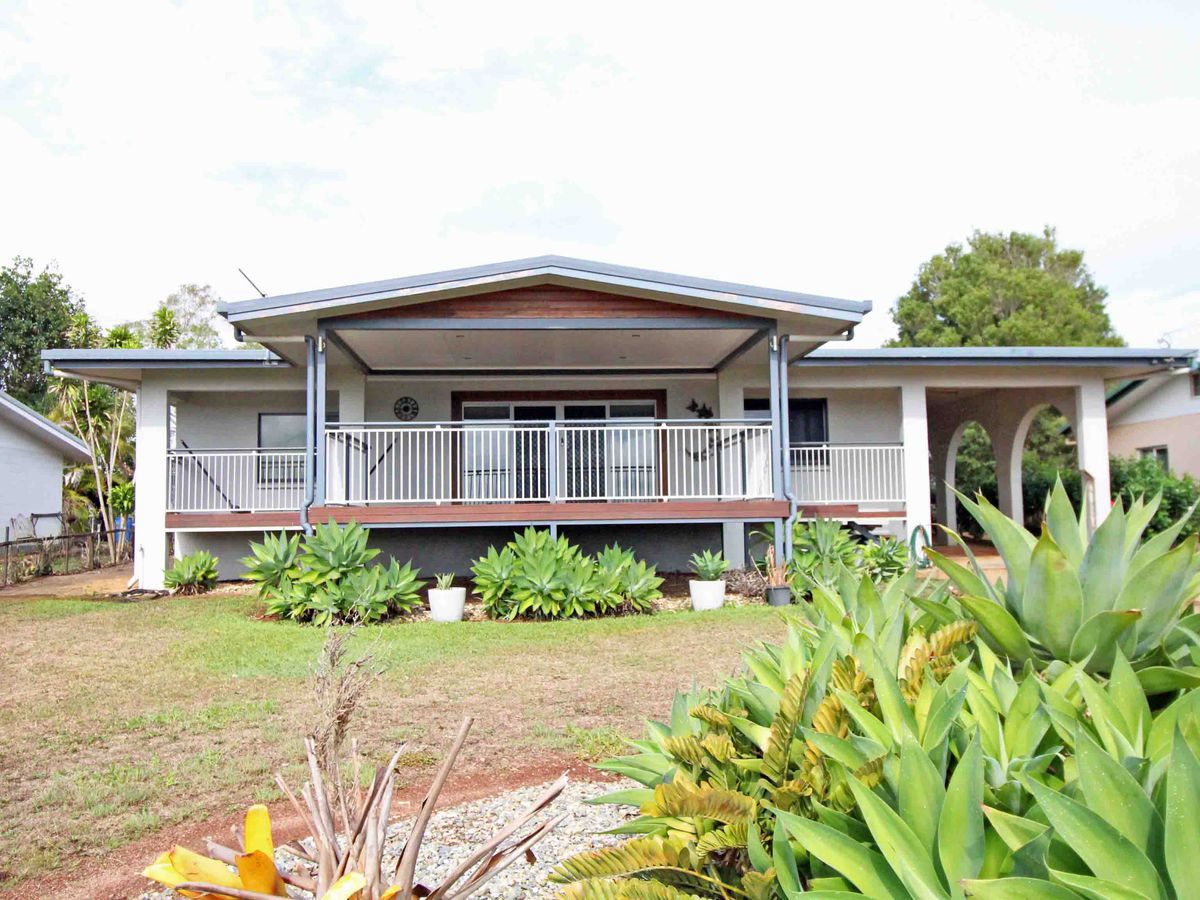 13 Tinaburra Drive, Yungaburra