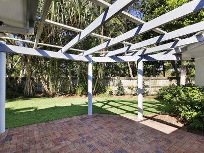 33 Seacove Court, Noosa Waters