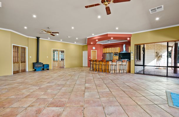64 Egerton Drive, Serpentine