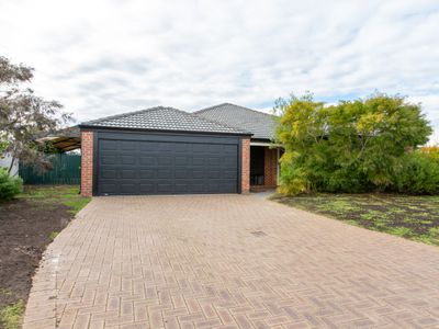 17 Garnet Way, Dalyellup