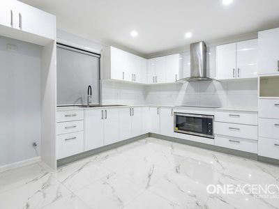 2 Green Pl, Durack