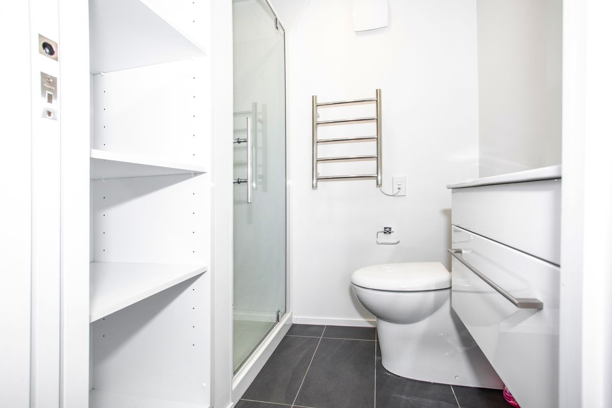 310B / 282 Madras St, City Centre