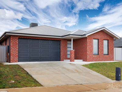 30 WESTACOTT CRESCENT, Baranduda