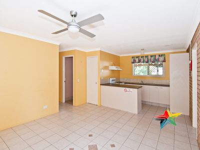 10 Petrel Place, Jacobs Well