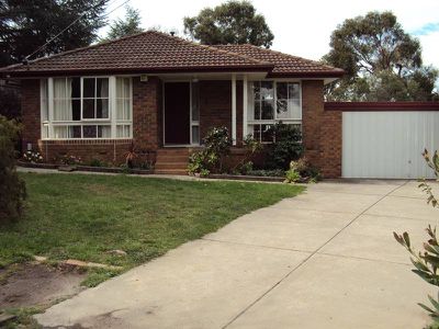 12 Poynton Avenue, Ringwood