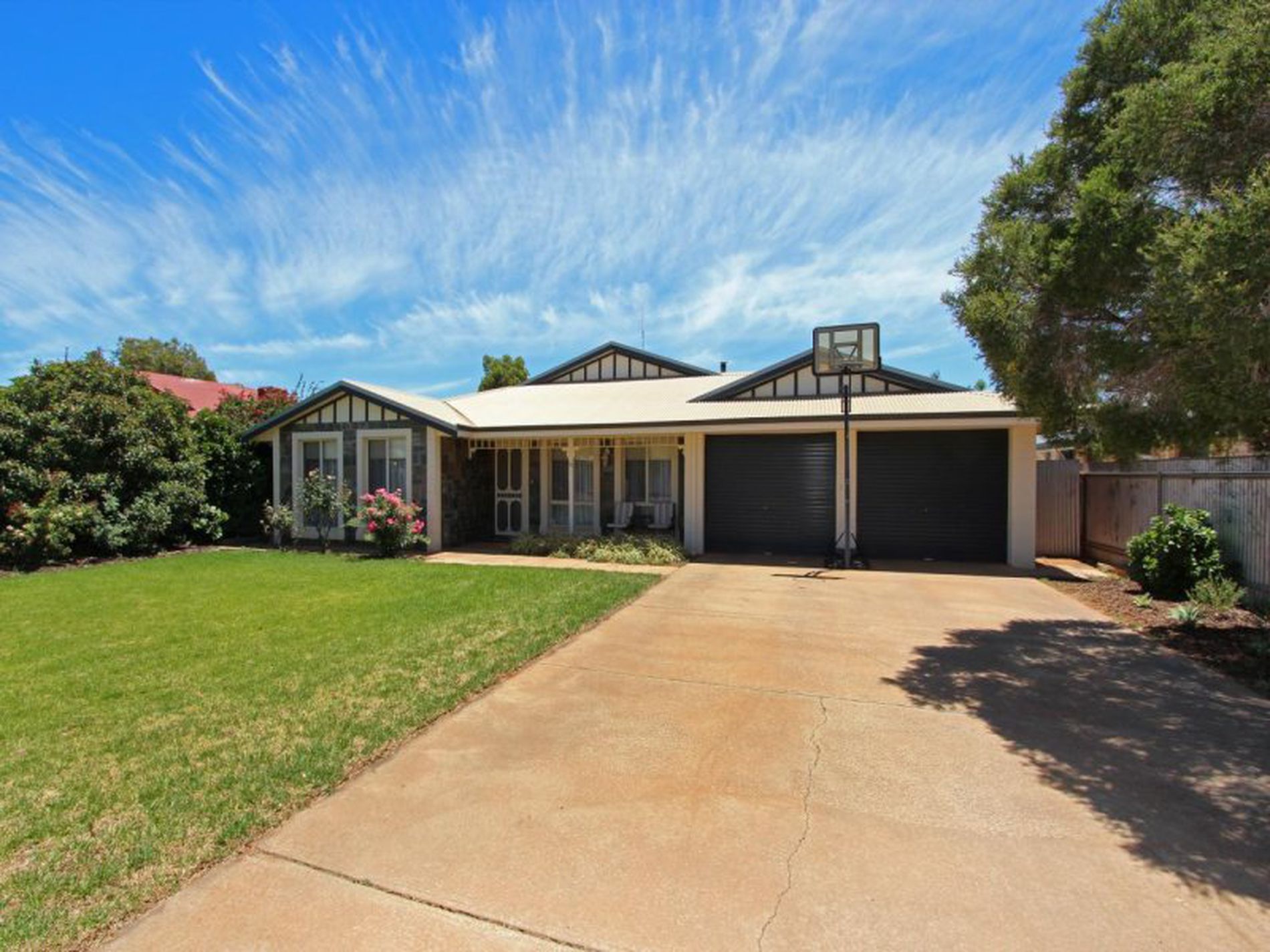 81 McCleery Street, Kalgoorlie