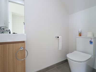13B Crestview Rise, Red Hill