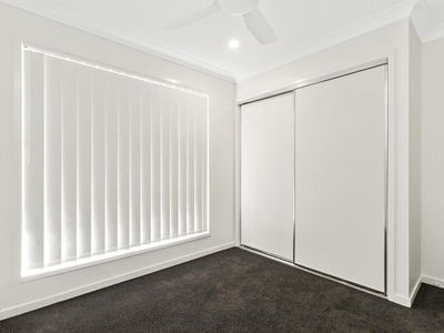 1 / 56 Dunaden Street, Logan Reserve