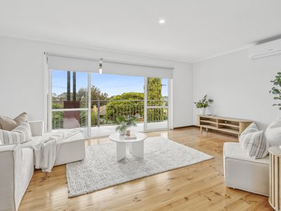 26 Learmouth Street, Belmont