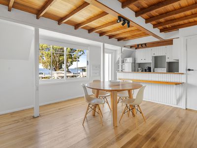 144 Kingfish Beach Road, Southport