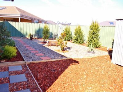 26 Caulfield Drive, Ascot
