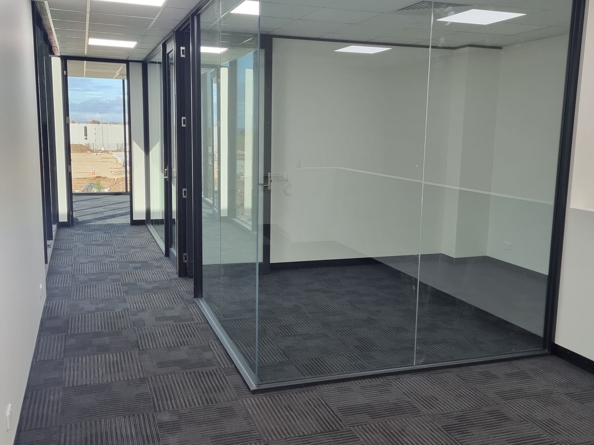 1 / 6 Literary Way, Williamstown