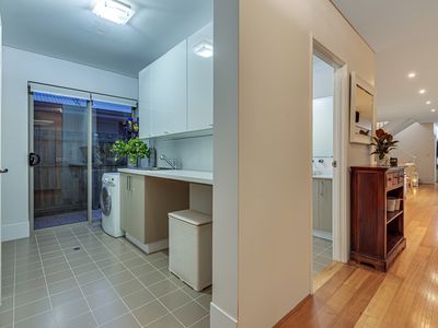 40 Seaside Avenue, Yanchep